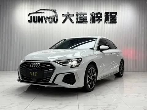 Audi A3L Limousine 2022