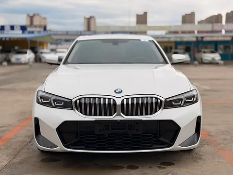 BMW 3 Series 2023