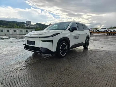 Toyota bZ3X 520 Pro+ Белый 2026