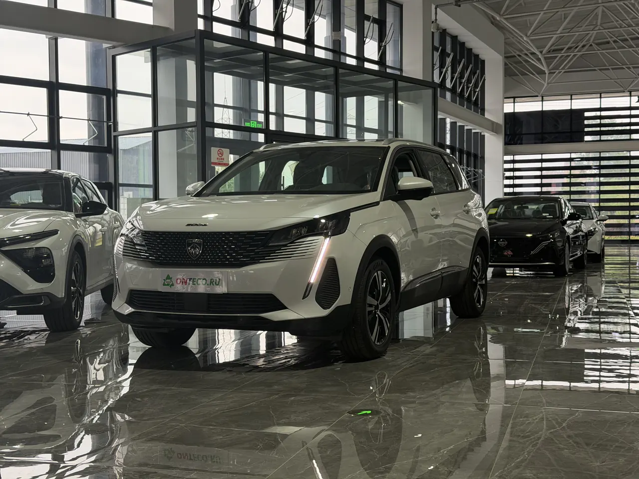 Peugeot 5008 2026 готов к отправке в РФ