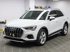 Audi Q3 2023 — фото 1