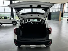 Kia Seltos 1.5L CVT Luxury 2026 — фото 18