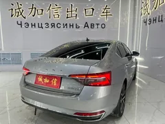 Škoda Superb 2023 — фото 4