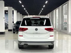 Volkswagen Touran 2021 — фото 5