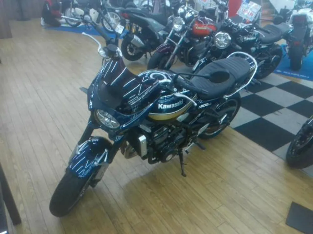 Kawasaki Z900RS 2022, синий, фото 4