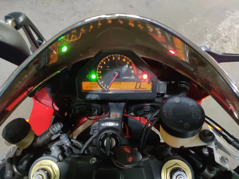 Honda CBR1000RR 2005, красный, фото 5