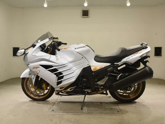 Kawasaki ZX-14RA 2014, белый, фото 2