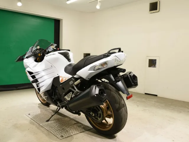 Kawasaki ZX-14RA 2014, белый, фото 6