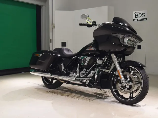 Harley-Davidson FLTRX1920 2026, чёрный, фото 3