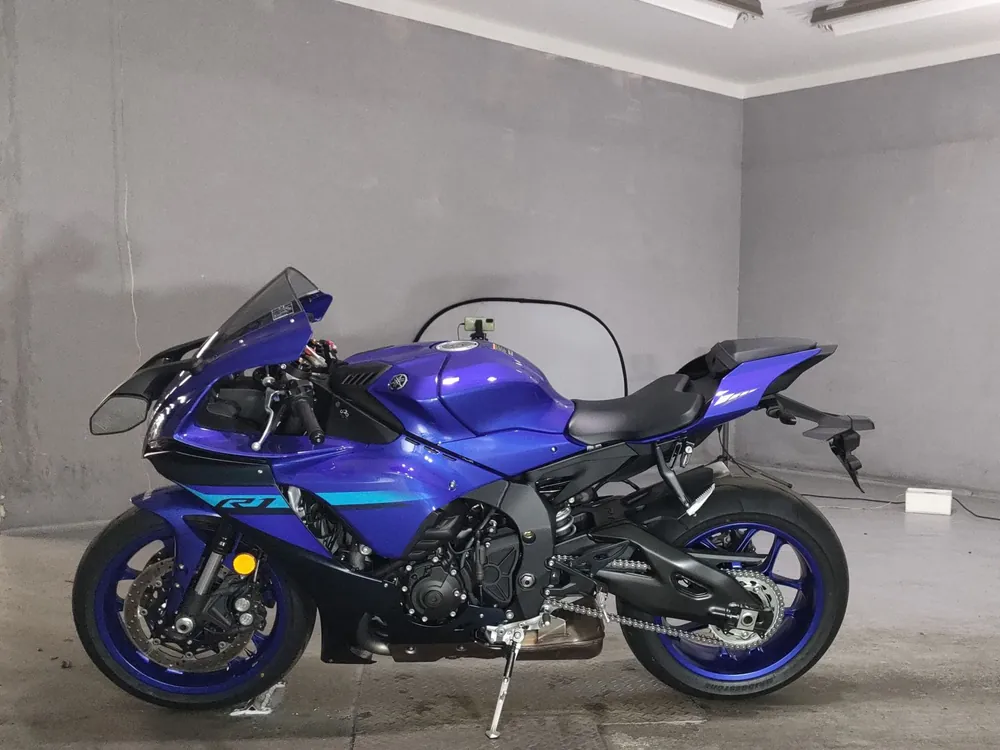 Yamaha YZF-R1M 2024, синий, фото 2