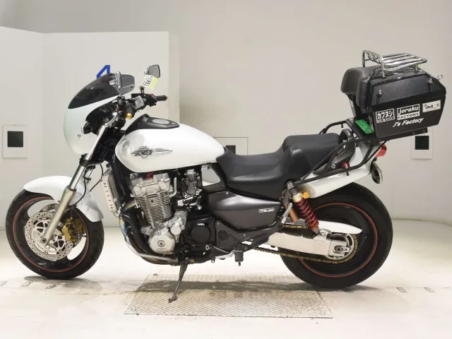 Honda X4 Type LD 2000, белый, фото 2