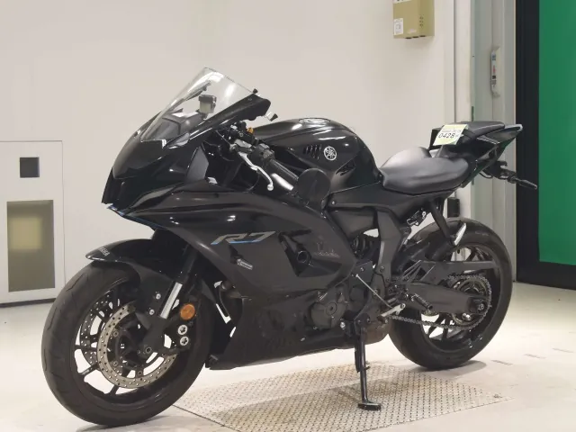 Yamaha YZF-R7 2024, чёрный, фото 4