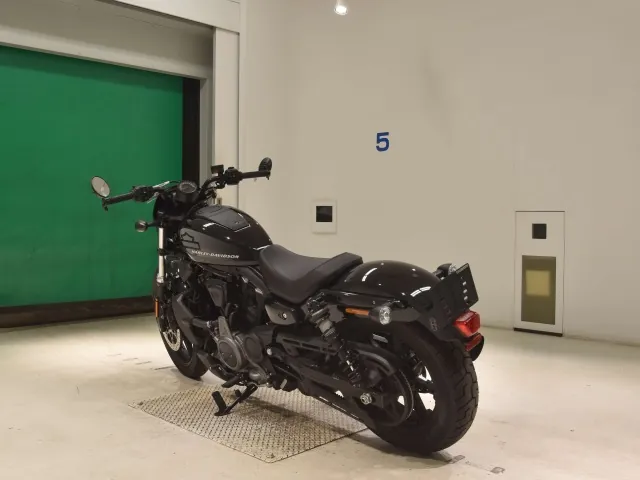 Harley-Davidson RH975 2022, чёрный, фото 6