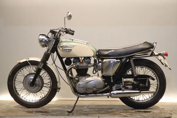 Triumph TR6R 1967, фото 3