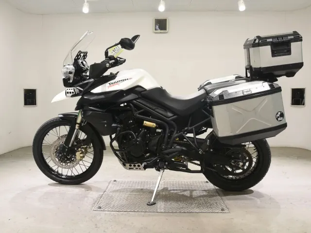 Triumph Tiger 800XC 2012, белый, фото 2