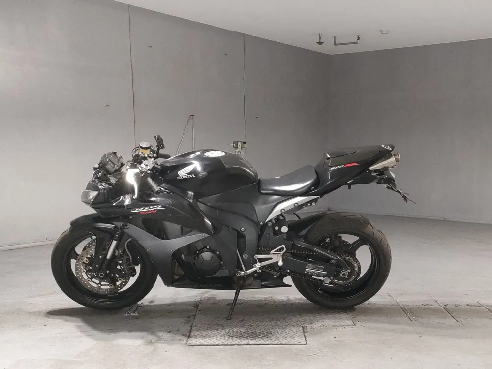 Honda CBR600RR 2007, красный, фото 2