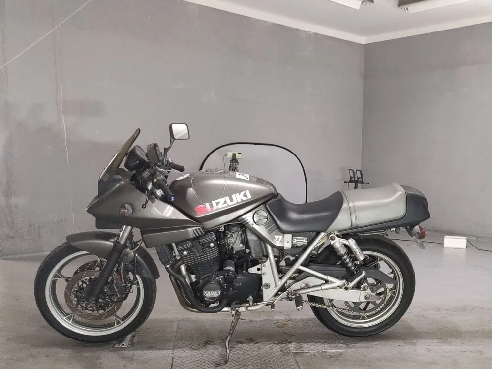 Suzuki GSX400S Katana 1992, серый, фото 2