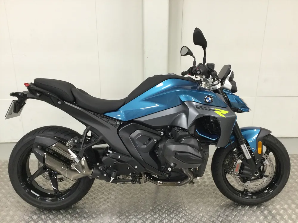Kawasaki Zephyr750RS 2026, синий, фото 2
