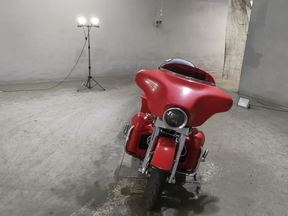 Harley-Davidson Street Glide FLHX1580 2011, красный, фото 3