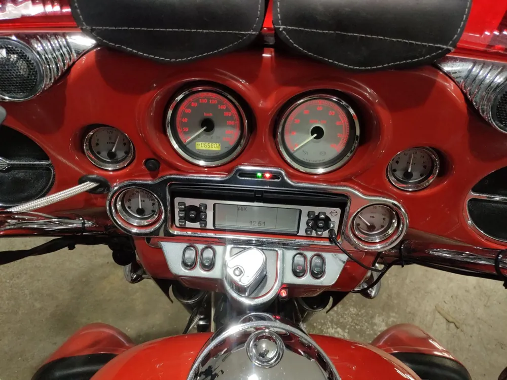 Harley-Davidson Street Glide FLHX1580 2011, красный, фото 5