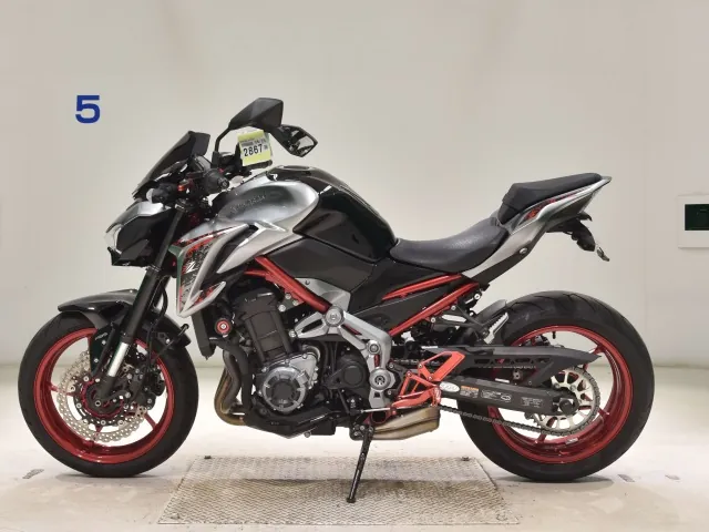 Kawasaki Z900-2 2019, black | silver, фото 2