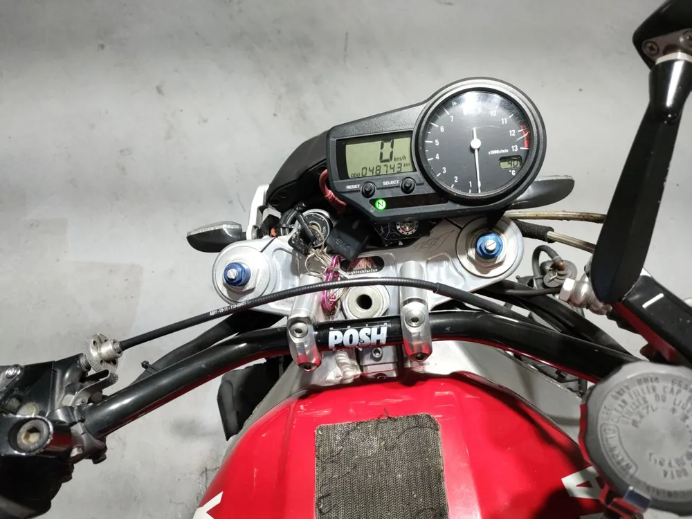Yamaha YZF-R1 2001, красный, фото 5
