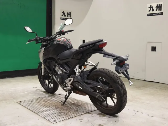 Honda CB125R, чёрный, фото 6