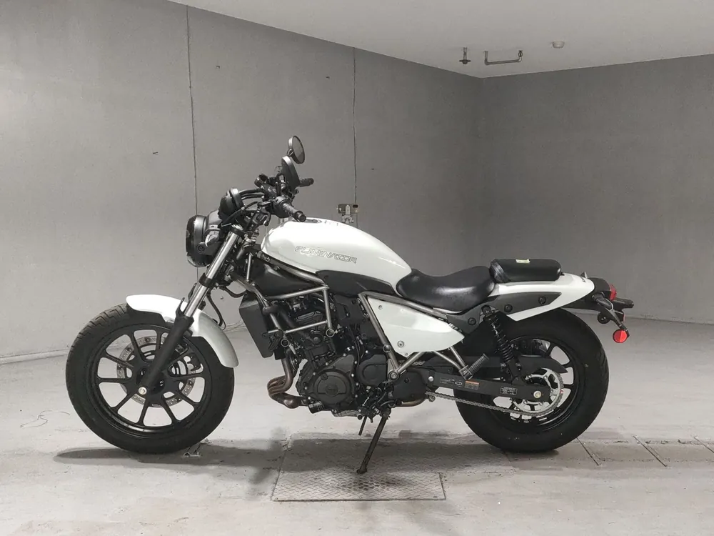 Kawasaki Eliminator 400SE 2025, белый, фото 2