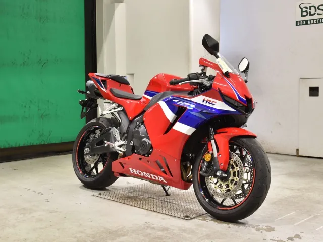 Honda CBR600RR 2024, красный, фото 3