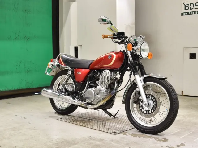 Yamaha SR400 2010, красный, фото 3