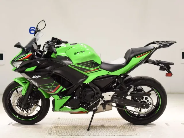 Kawasaki Z650A, black | green, фото 2