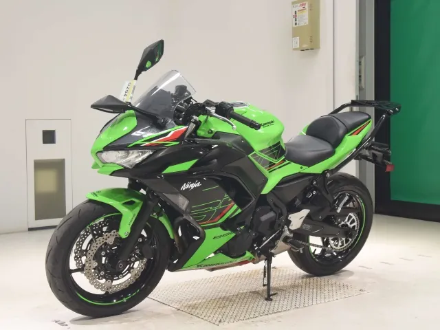 Kawasaki Z650A, black | green, фото 4