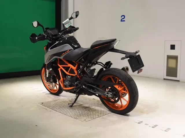 KTM 390 Duke 2022, black | gray, фото 6