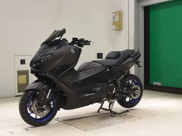 Yamaha T-Max560T 2025, чёрный, фото 4