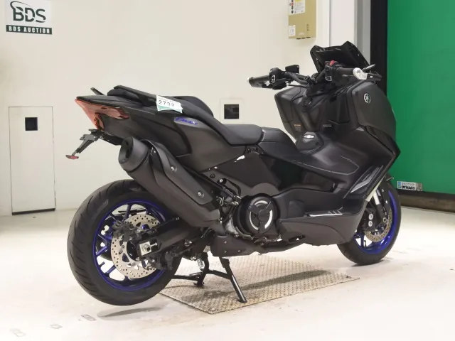 Yamaha T-Max560T 2025, чёрный, фото 5