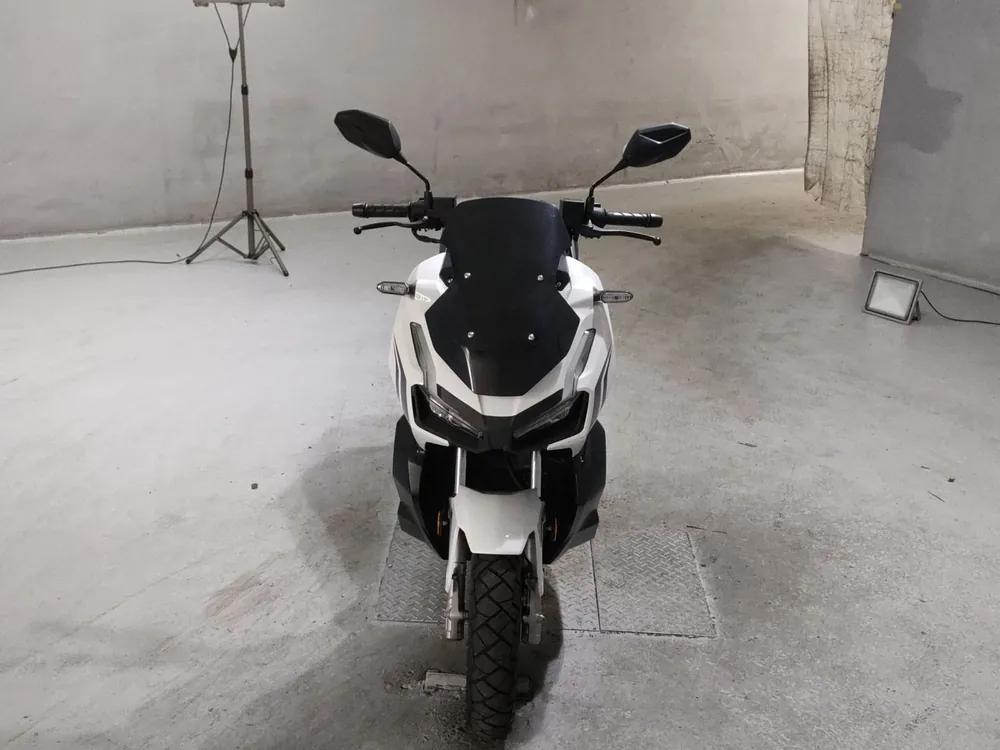 Honda ADV150, white/black, фото 3