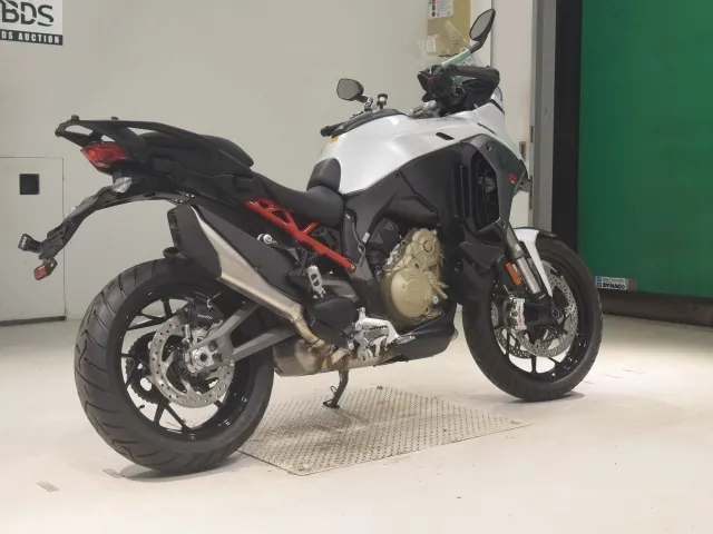 Ducati Multistrada V4S 2026, белый, фото 5