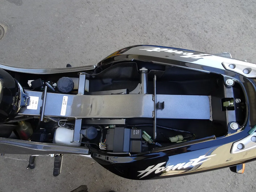 Honda Hornet 250, чёрный, фото 7