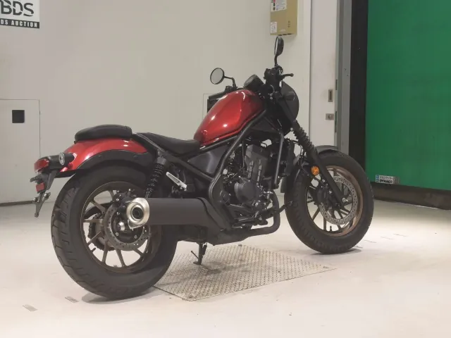 Honda Rebel 250, красный, фото 5