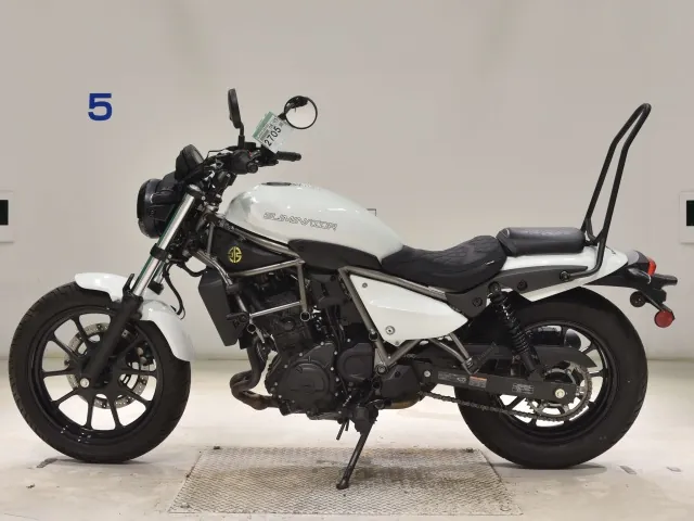 Kawasaki Eliminator 400SE 2025, белый, фото 2