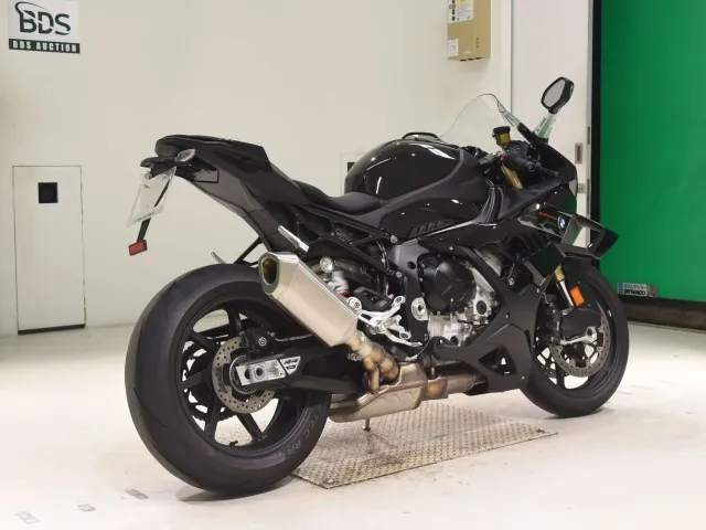 BMW S1000Rr 2025, чёрный, фото 5