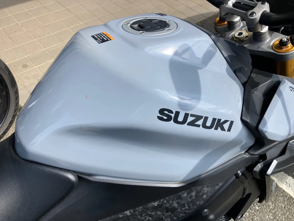 Suzuki GSX-S1000GX 2021, серый, фото 4