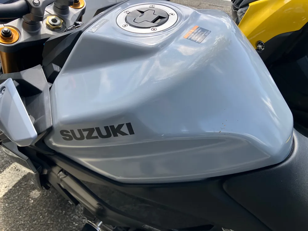 Suzuki GSX-S1000GX 2021, серый, фото 5