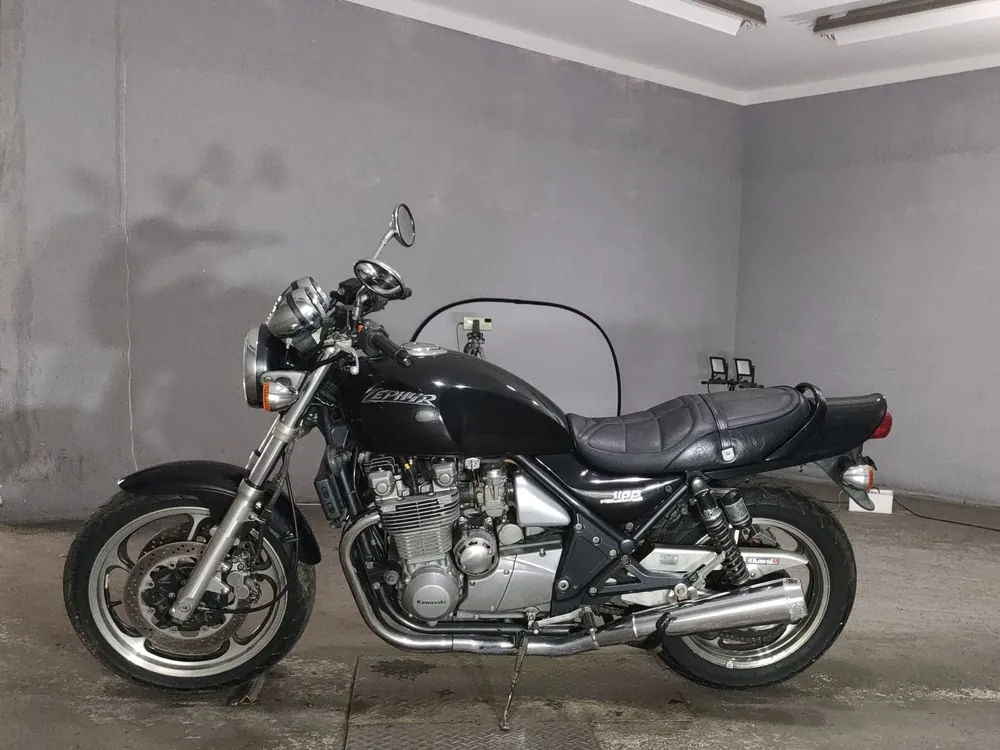 Kawasaki ZRX1100 1992, чёрный, фото 2