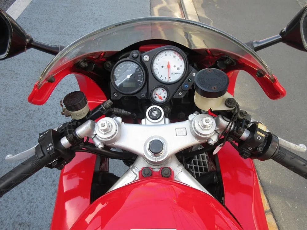 Honda VTR1000F 1997, красный, фото 3