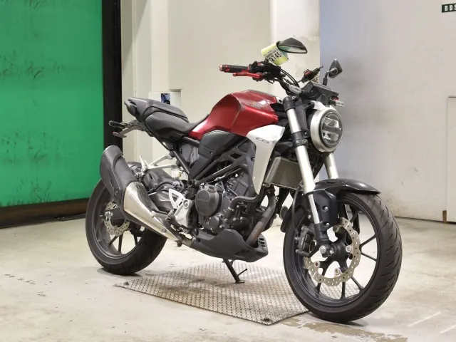 Honda CB250R MC52, красный, фото 3