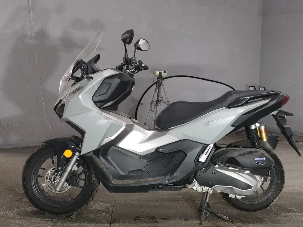 Honda ADV160, серый, фото 2