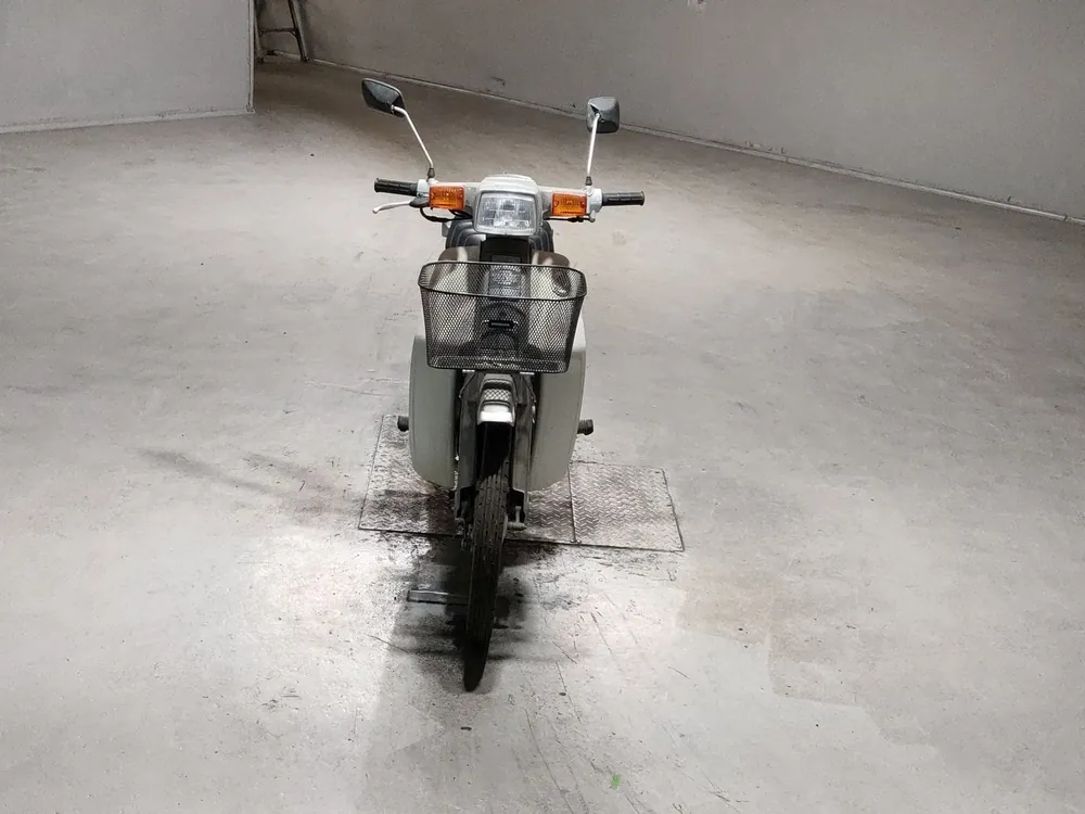 Honda Super Cub, серый, фото 3