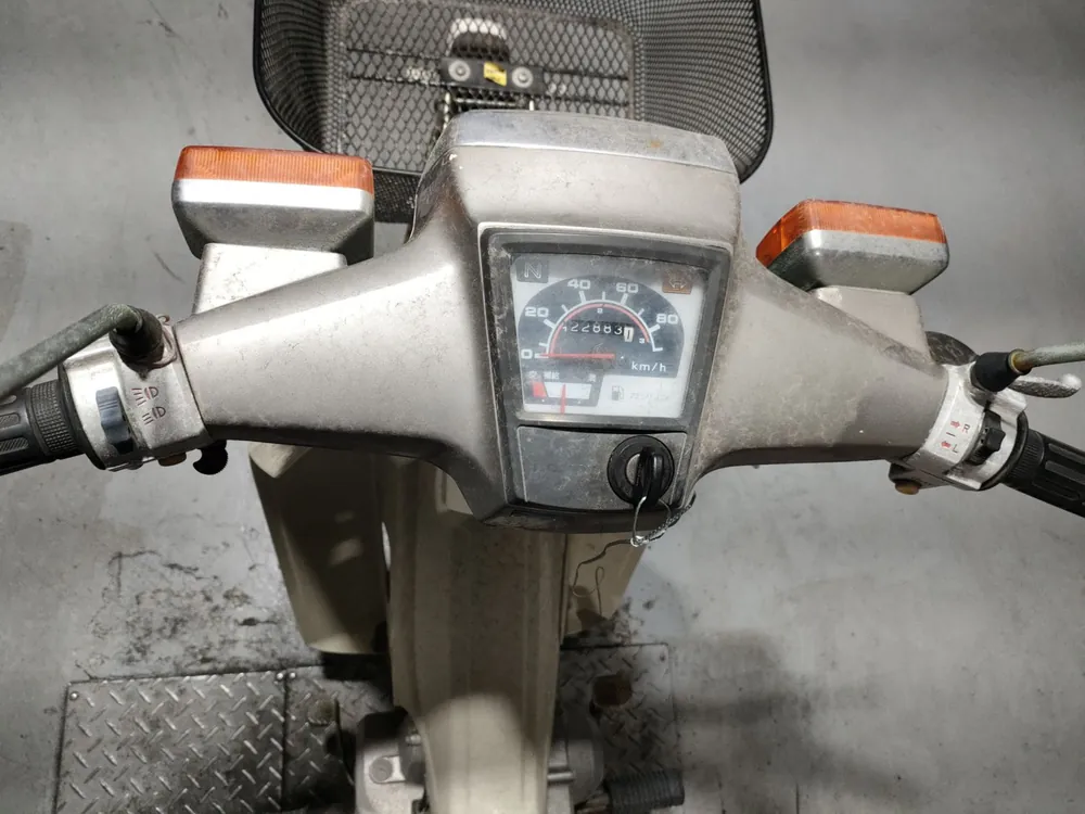 Honda Super Cub, серый, фото 5