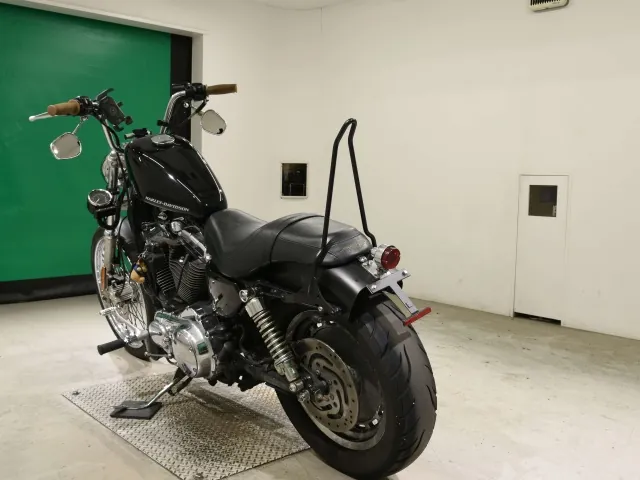 Harley-Davidson XL1200C 2004, чёрный, фото 6